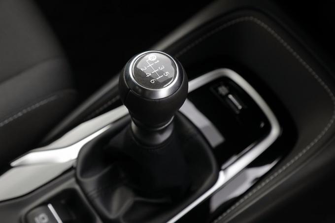 マニュアル車の楽しさが消える メリット多数も 味 を奪う便利装備２つ 自動車情報 ニュース Web Cartop