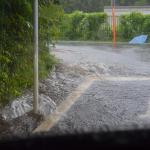 【画像】クルマが走れる水の深さは？　豪雨や台風時の運転で「命と愛車を守る」ためにすべきこと 〜 画像3