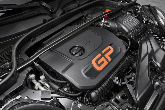 歴代最強の306馬力 世界限定3000台の Mini John Cooper Works Gp 登場 自動車情報 ニュース Web Cartop 歴代最強の306馬力 世界限定3000台の Mini John Cooper Works Gp 登場 自動車情報 ニュース Web Cartop
