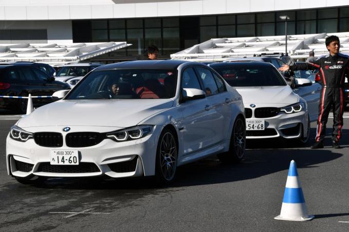 運転する楽しさを全力で体感 Bmw Mで体験するドリフトプログラムに新人編集部員が挑戦 自動車情報 ニュース Web Cartop