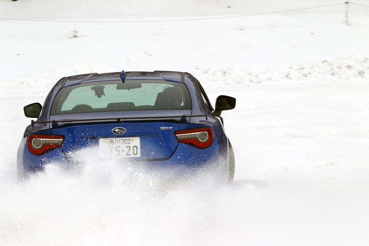 駆動方式によって運転の仕方を変える必要があるのか