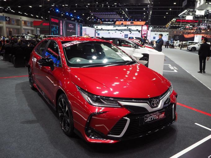 日本にもこのまま導入 タイ で登場したトヨタ カローラgrスポーツとは 自動車情報 ニュース Web Cartop