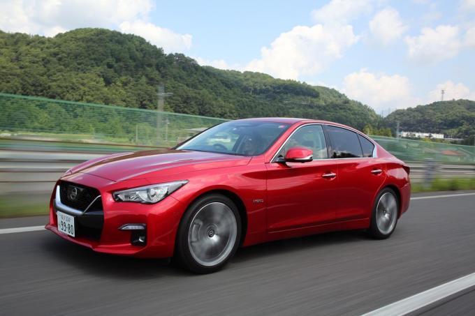 一気にトレンドになる可能性は スカイラインとbmwが採用した 手放し運転 機能の採用は拡大するのか 自動車情報 ニュース Web Cartop