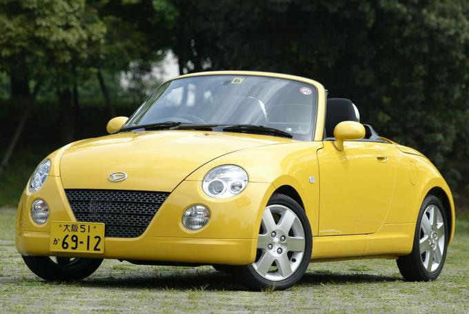 なぜ3気筒だけに 過去にはv2や直2や直4などもあったのに軽自動車のエンジンが直3しかなくなったワケ 自動車情報 ニュース Web Cartop 2ページ目