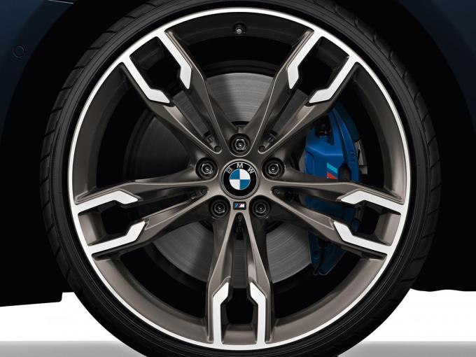 BMW M550i xDrive限定販売