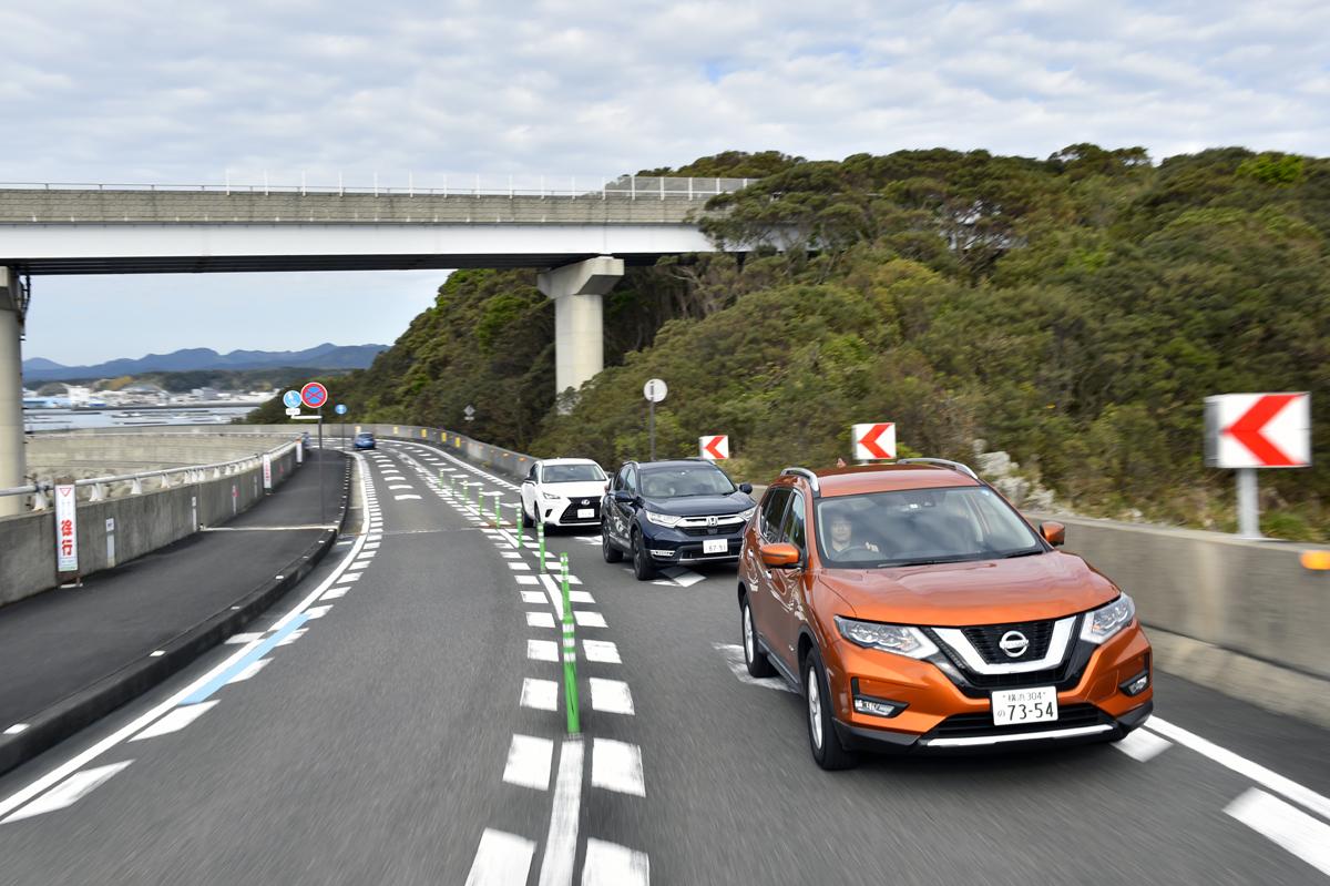 ハイブリッド車は乗り続けると燃費が悪化してしまうのか