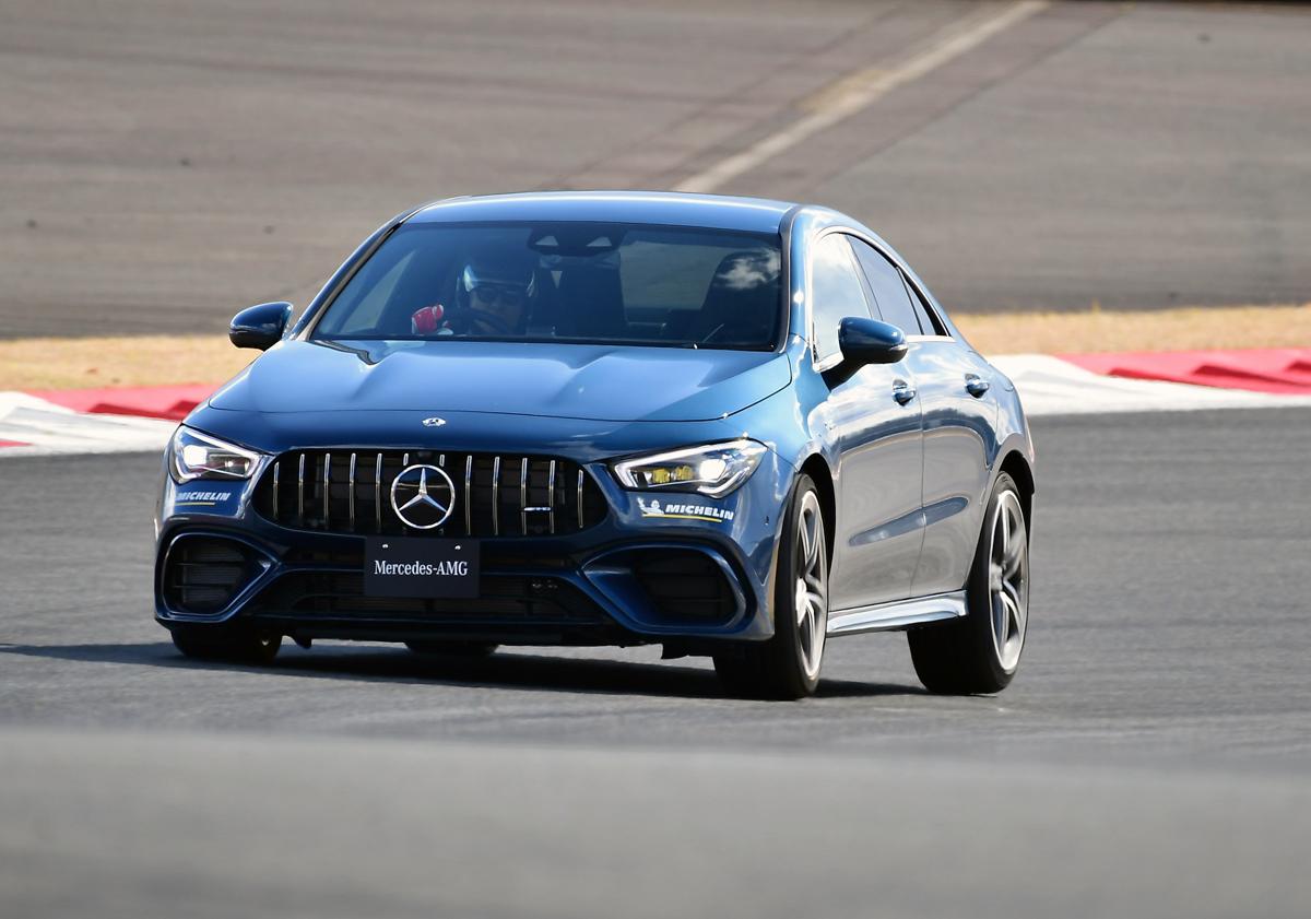 Cla45sに試乗 これぞamgという衝撃の走りから値段まで徹底評価 自動車情報 ニュース Web Cartop