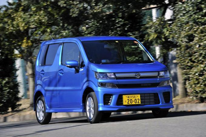 軽自動車の高速が 怖い うるさい きつい は車次第 フル乗車でも余裕なモデル７選 自動車情報 ニュース Web Cartop 2ページ目