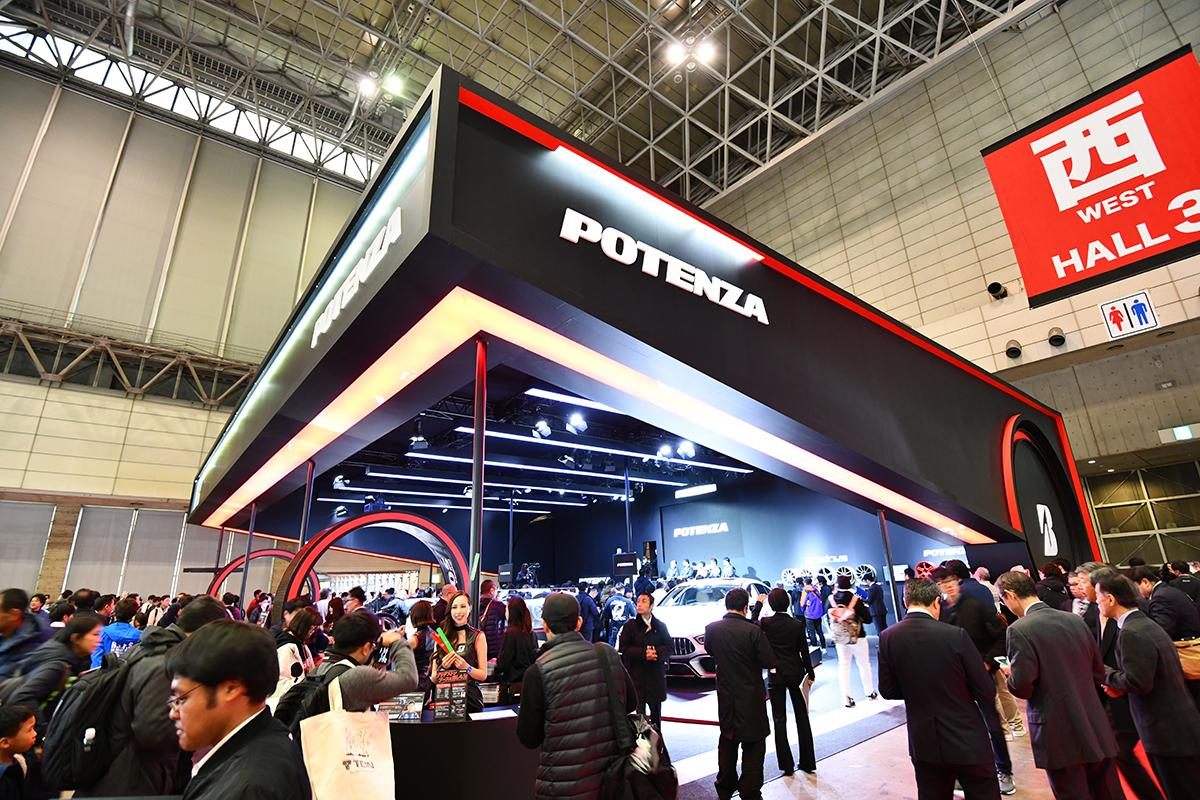 ブリヂストンはストリートラジアル最速を追求したポテンザの新作 Re 71rs 初披露 東京オートサロン 自動車情報 ニュース Web Cartop