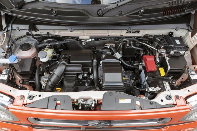 なぜ最初から改良の必要がない完成型で発売しない 自動車メーカーがマイナーチェンジを行うワケ 自動車情報 ニュース Web Cartop なぜ最初から改良の必要がない完成型で発売しない 自動車メーカーがマイナーチェンジを行うワケ 自動車情報 ニュース Web Cartop