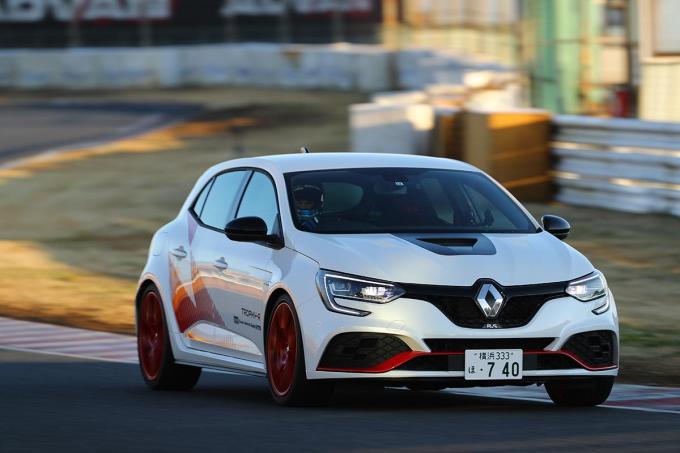 画像ギャラリー ムービー 驚異の１分３秒台を記録 谷口信輝がルノー メガーヌr S トロフィーrで筑波サーキットを攻める 画像13 自動車情報 ニュース Web Cartop