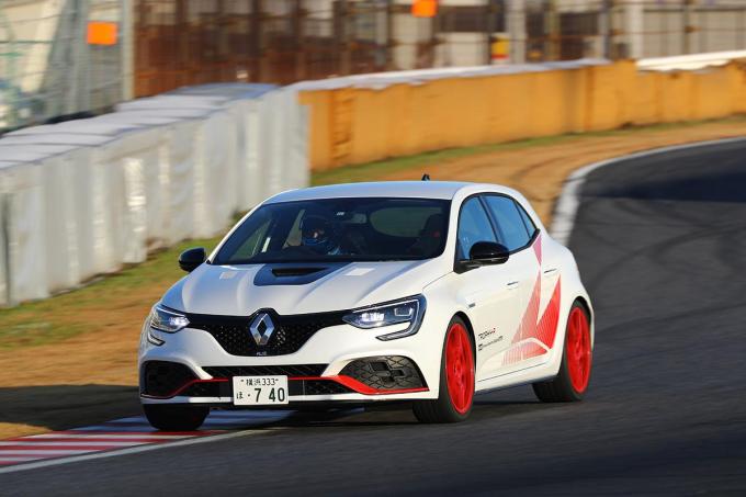 画像ギャラリー ムービー 驚異の１分３秒台を記録 谷口信輝がルノー メガーヌr S トロフィーrで筑波サーキットを攻める 画像13 自動車情報 ニュース Web Cartop