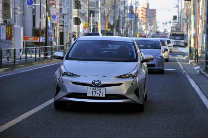 ほとんどの車種でハイブリッドが選べる時代 プリウスやアクアなど Hv専用車 に存在意義はあるのか 自動車情報 ニュース Web Cartop ほとんどの車種でハイブリッドが選べる時代 プリウスやアクアなど Hv専用車 に存在意義はあるのか 自動車情報 ニュース Web Cartop