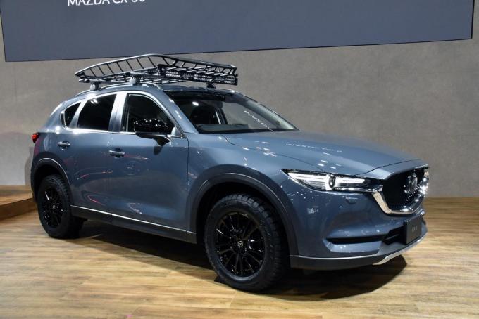 Suv王国のマツダが魅せる 遊べるcx 30 Cx 5 Cx 8のカスタム仕様 大阪オートメッセ 自動車情報 ニュース Web Cartop Suv王国のマツダが魅せる 遊べるcx 30 Cx 5 Cx 8のカスタム仕様 大阪オートメッセ 自動車情報 ニュース Web Cartop