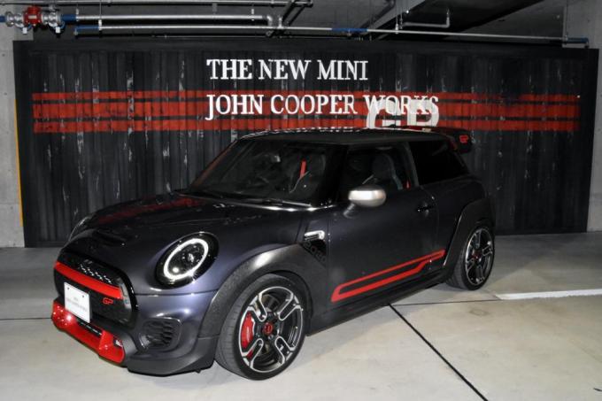 306馬力の史上最速モデル「MINI John Cooper Works GP」が日本初公開！