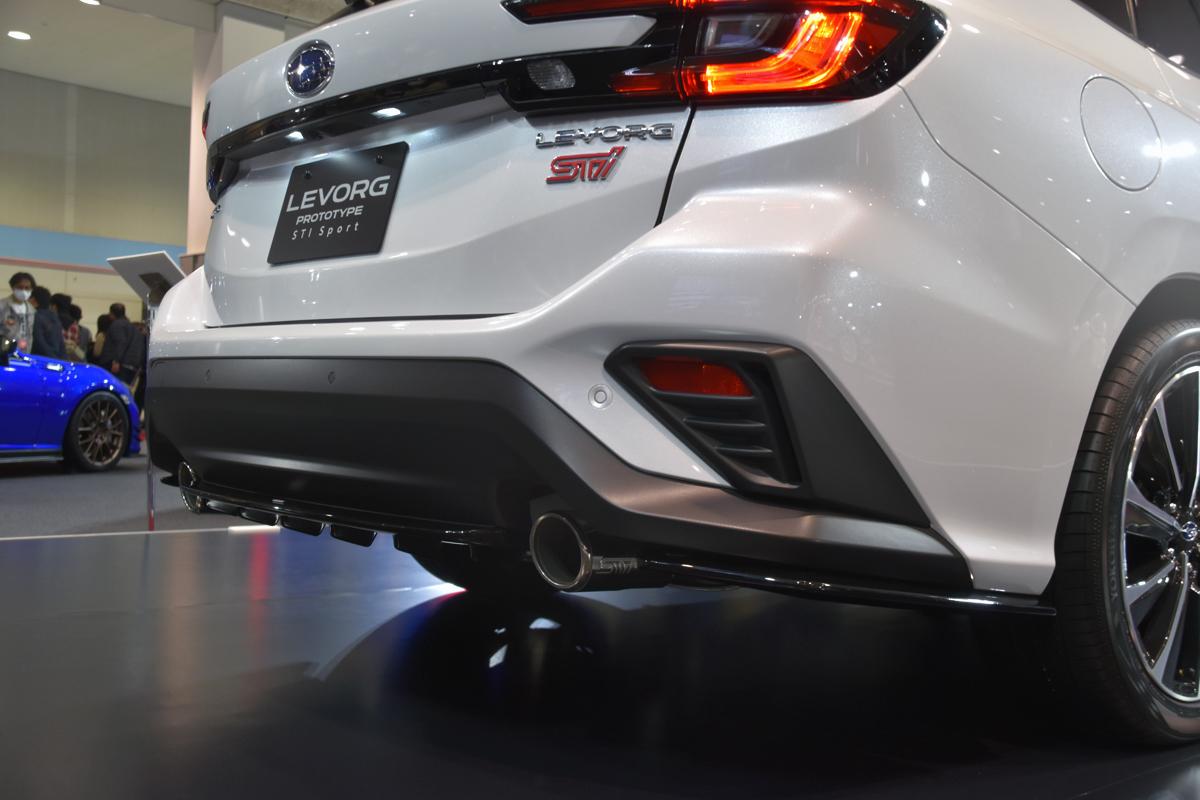 発売前なのにもうsti仕様 スバルが次期型レヴォーグの Sti Sport を登場させた意味とは 大阪オートメッセ 自動車情報 ニュース Web Cartop