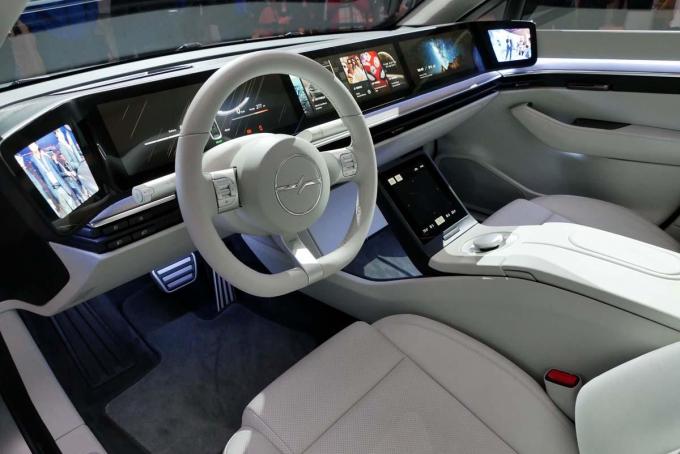 ヴィジョンSはどこにソニーの技術が搭載されているのか