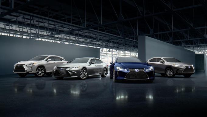 日本のクルマはきれいすぎ 欧米でも汚いクルマだらけの海外の洗車事情 自動車情報 ニュース Web Cartop 2ページ目
