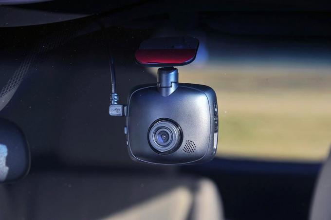 画像ギャラリー 古いクルマだって安全なほうがいいに決まってる 商品化されていても後付け安全装置が今ひとつ普及しないワケ 画像4 自動車情報 ニュース Web Cartop