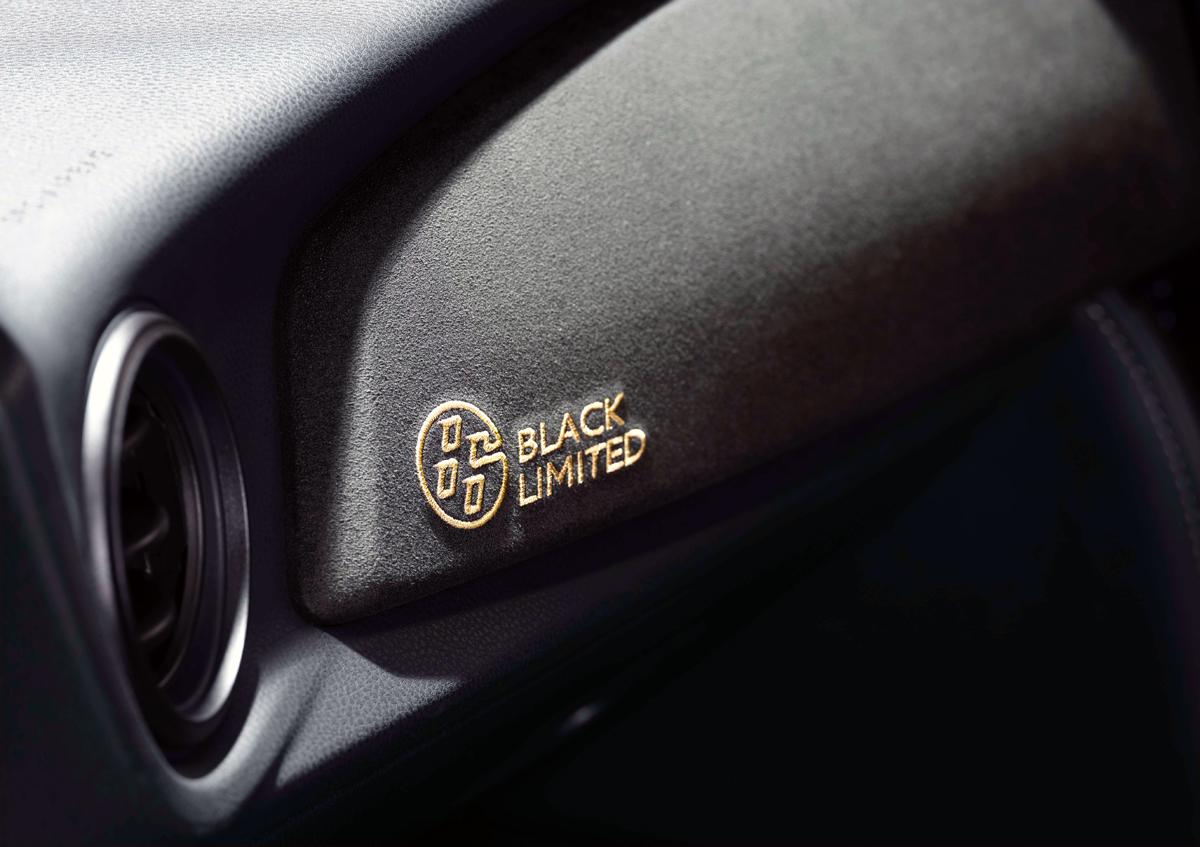 86 GT“BLACK LIMITED”が発売