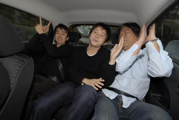 8名なら500kg増 それでもクルマの乗り味が２名乗車で開発されることが多いワケ 自動車情報 ニュース Web Cartop