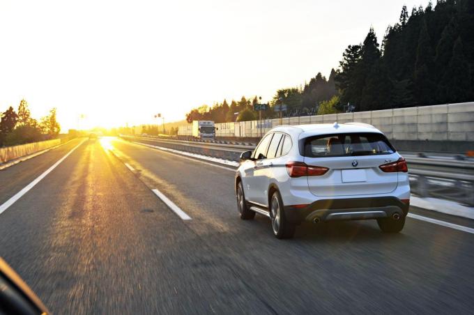 2車線以上ある高速道路で 車線の幅 が異なる理由とは 自動車情報 ニュース Web Cartop 2ページ目 2車線以上ある高速道路で 車線の幅 が異なる理由とは 自動車情報 ニュース Web Cartop 2ページ目