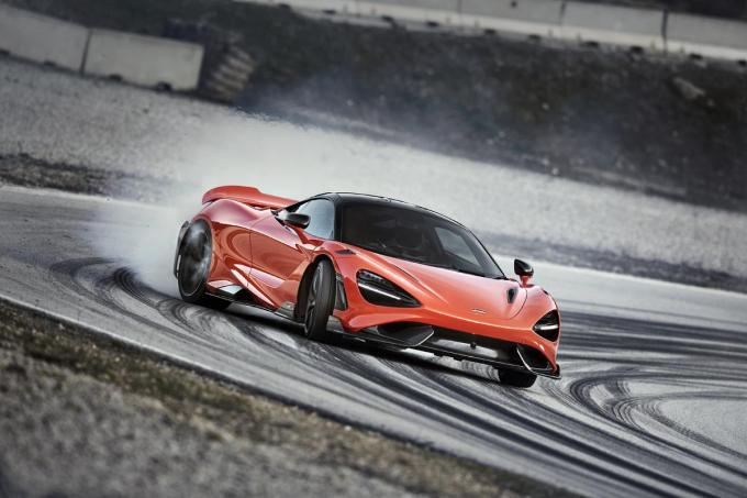 マシンとの一体感をさらに高めた唯一無二のマクラーレン「765LT」が765台限定で登場!
