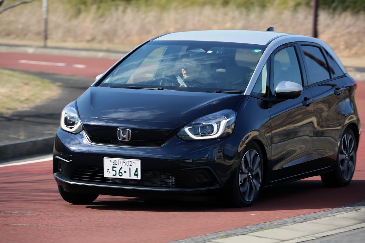 フィットのガソリン車とハイブリッド車に試乗 どっちがおすすめか 自動車情報 ニュース Web Cartop フィットのガソリン車とハイブリッド車に試乗 どっちがおすすめか 自動車情報 ニュース Web Cartop