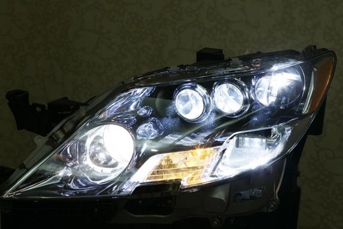 クルマのヘッドライト ハロゲン Hid Ledと進化したのにhidだけが消えたワケ 自動車情報 ニュース Web Cartop 2ページ目