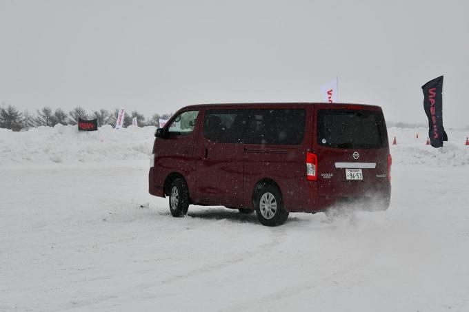 日産車の雪上試乗会