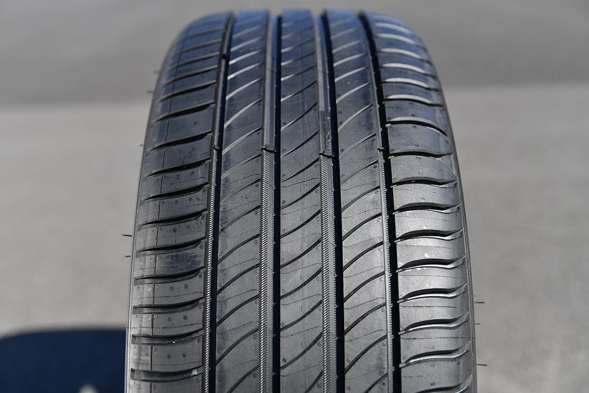 窒素よりも手軽 いま注目のクルマのタイヤに充填する ドライエア とは 自動車情報 ニュース Web Cartop