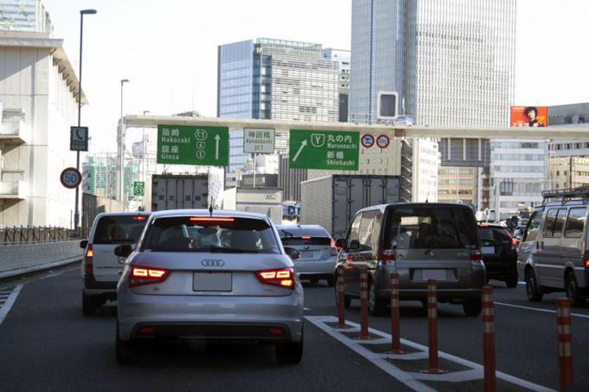 初心者マークのクルマがやりがちな行為