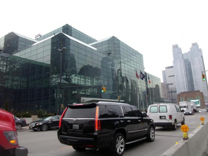 画像ギャラリー 海外モーターショー会場が続々とコロナウイルス感染者の収容施設へ 転用のない日本は海外から見ると異質 画像1 自動車情報 ニュース Web Cartop