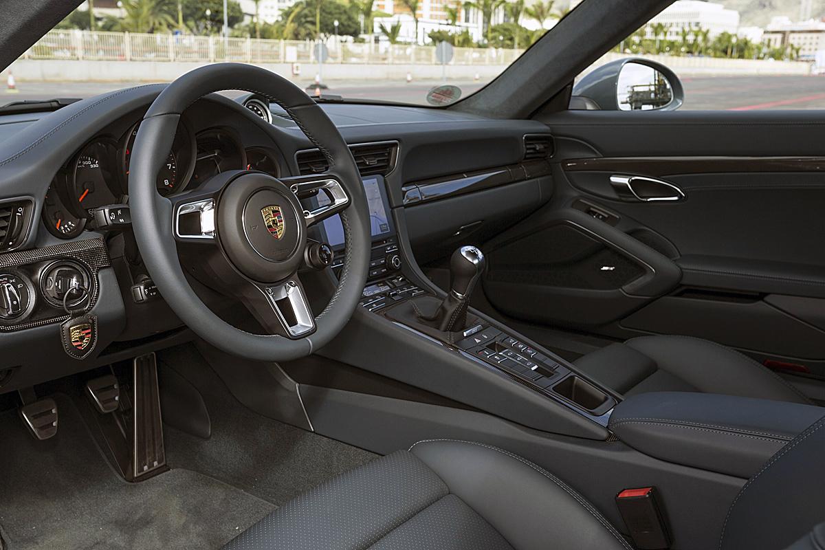 クルマのatは9速や10速があるのにほとんどのmtが6速までのワケ 自動車情報 ニュース Web Cartop クルマのatは9速や10速があるのにほとんどのmtが6速までのワケ 自動車情報 ニュース Web Cartop