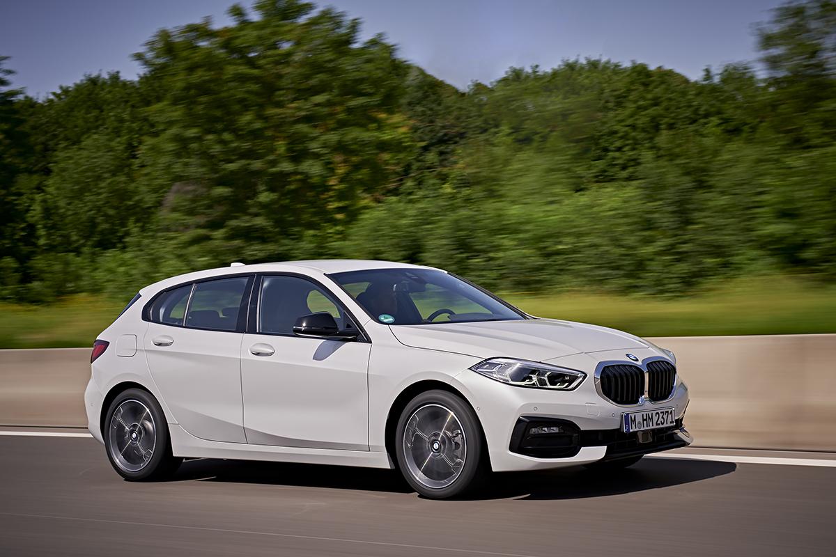 人気のbmw1シリーズに待望のディーゼルエンジン搭載モデル 118d を追加し発売 自動車情報 ニュース Web Cartop 人気のbmw1シリーズに待望のディーゼルエンジン搭載モデル 118d を追加し発売 自動車情報 ニュース Web Cartop