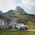 【画像】BMW X3史上初となるプラグインハイブリッド「xDrive 30e」が発売　778万円から 〜 画像4