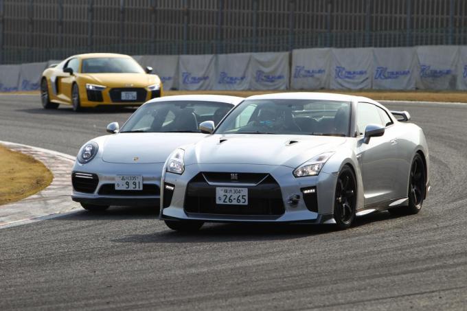なぜいま悪路を走らない スポーツカーの4wd採用が増えている レーシングドライバーが語る最新ヨンク事情とは 自動車情報 ニュース Web Cartop なぜいま悪路を走らない スポーツカーの4wd採用が増えている レーシングドライバーが語る最新ヨンク事情とは 自動車情報 ニュース Web Cartop