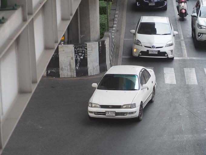 渋滞 遅いクルマ 割り込み 運転マナーでイラつきトラブるのは日本人だけ 海外事情とは 自動車情報 ニュース Web Cartop 2ページ目
