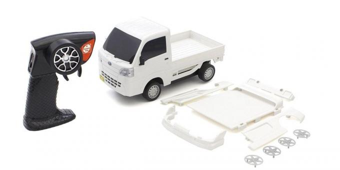 荷物を乗せて軽快に走る 京商から人気の軽トラ スバル サンバー のラジコンが発売中 自動車情報 ニュース Web Cartop