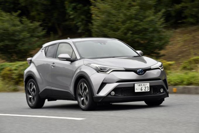 旦那とはサンスクリット語の ダーナ から来た仏教語です 元々は 与える 贈る の意味 でしたが中国や日本では 寺院や僧侶に布施をする人の事を指していました 今回の絵の背景は 千代紙風折り紙をスキャン シャカもん 紫雲山 大泉寺 Note