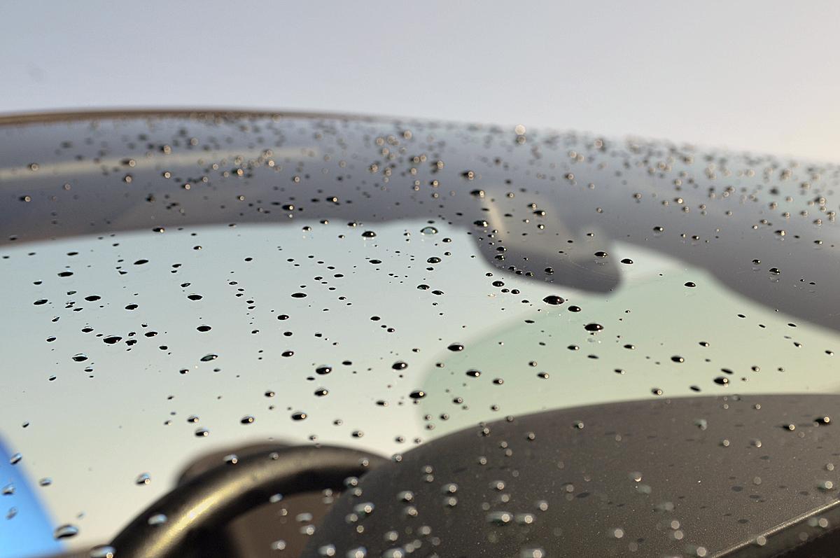 車内の梅雨対策