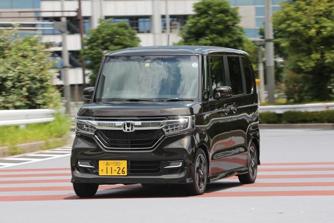 総額0万オーバーの軽自動車だらけで小型普通車との差はほとんどなし それでもいま軽がバカ売れする理由とは 自動車情報 ニュース Web Cartop 2ページ目 総額0万オーバーの軽自動車だらけで小型普通車との差はほとんどなし それでもいま軽がバカ売れする理由とは 自動車情報 ニュース Web Cartop 2ページ目