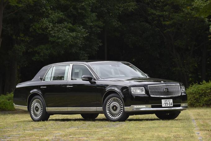 高くて豪華 なのになぜダメ 1300万円超の高級車でもデートに不向きなモデル5台とその理由 自動車情報 ニュース Web Cartop 高くて豪華 なのになぜダメ 1300万円超の高級車でもデートに不向きなモデル5台とその理由 自動車情報 ニュース Web Cartop
