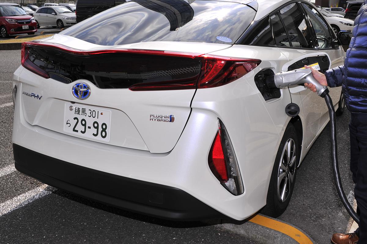 Rav4以外は鳴かず飛ばず プラグインハイブリッドが日本で売れないワケ 自動車情報 ニュース Web Cartop