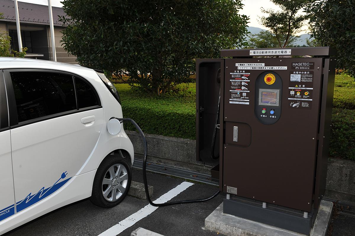 電気自動車が日本市場で普及しない理由