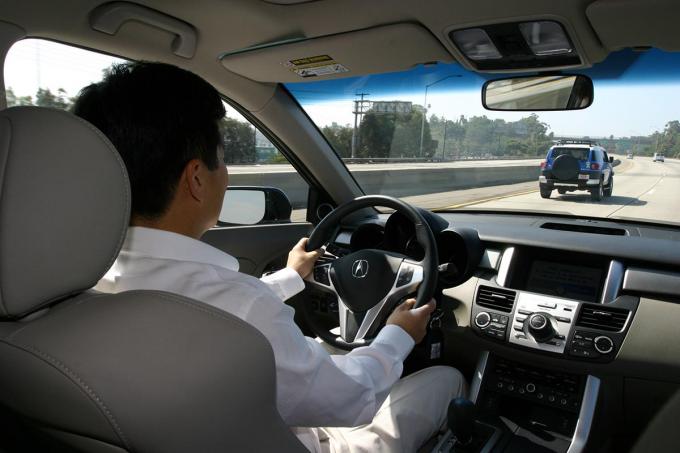 乗用車 と トラック が互いにイライラする日本の日常 なぜ海外は関係が良好なのか 自動車情報 ニュース Web Cartop 乗用車 と トラック が互いにイライラする日本の日常 なぜ海外は関係が良好なのか 自動車情報 ニュース Web Cartop