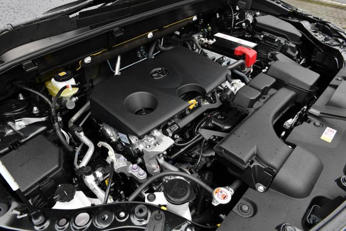 ハリアーの各グレードに試乗 マルとバツを徹底レポートする 自動車情報 ニュース Web Cartop 2ページ目 ハリアーの各グレードに試乗 マルとバツを徹底レポートする 自動車情報 ニュース Web Cartop 2ページ目