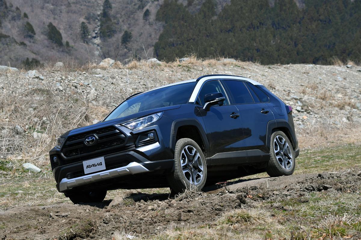 バカ売れrav4に 10倍 もの差を付けられたcr V ここまで明暗が分かれた理由とは 自動車情報 ニュース Web Cartop