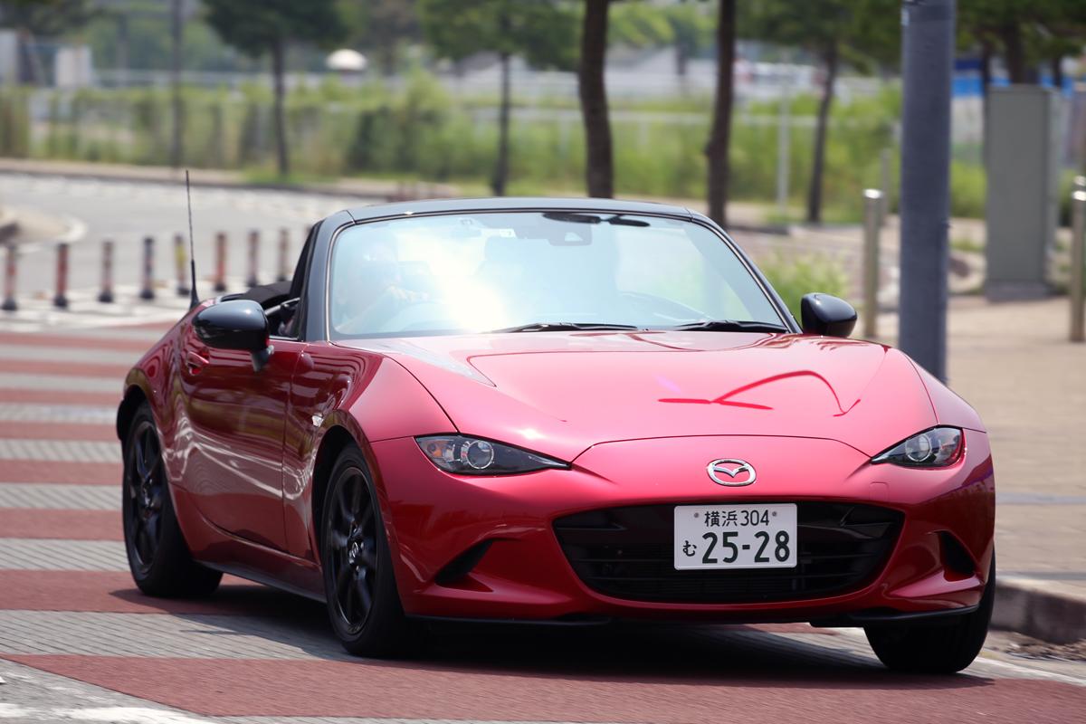 キャンプ だと厳しい だけどいま人気の グランピング ならむしろ倍は楽しめるクルマ３台 自動車情報 ニュース Web Cartop 2ページ目