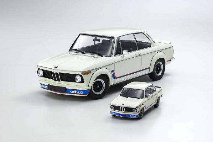 【激レア】SCALA 1/43 BMW 2002 DRM モデルカー 激レア】SCALA 1/43 BMW 2002 DRM モデルカー 名車BMW2002ターボの